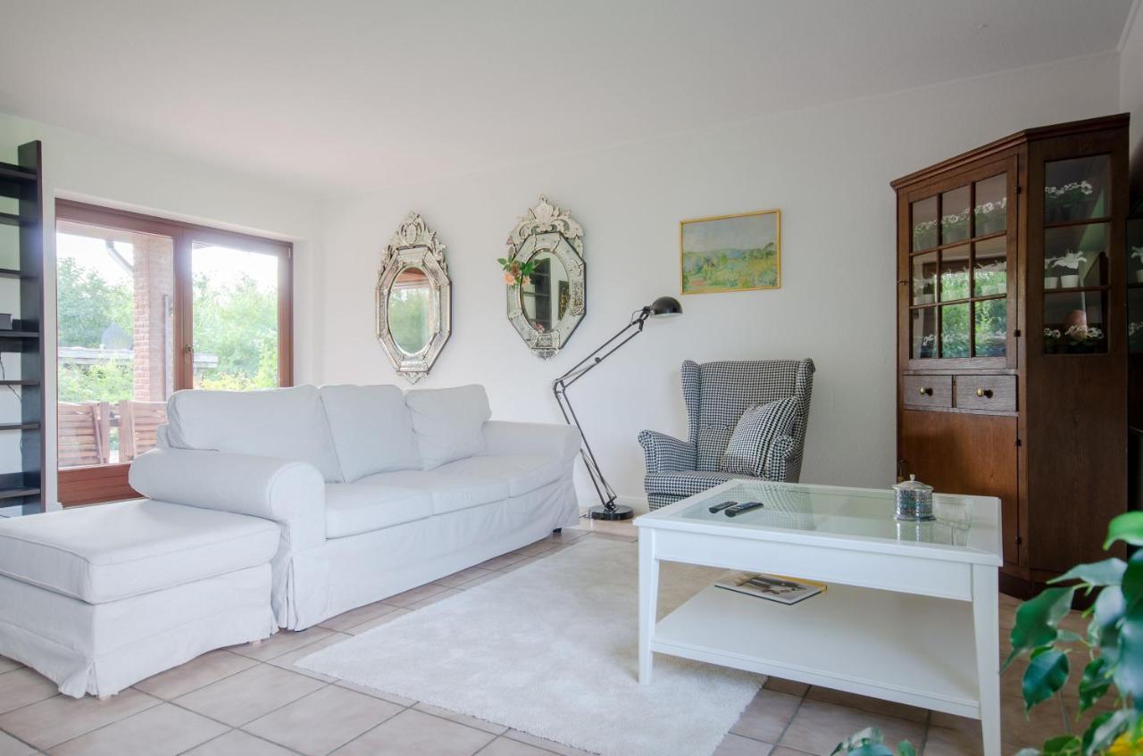 Ferienwohnung Am See Eutin Bagian luar foto