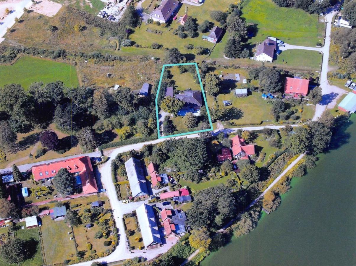 Ferienwohnung Am See Eutin Bagian luar foto